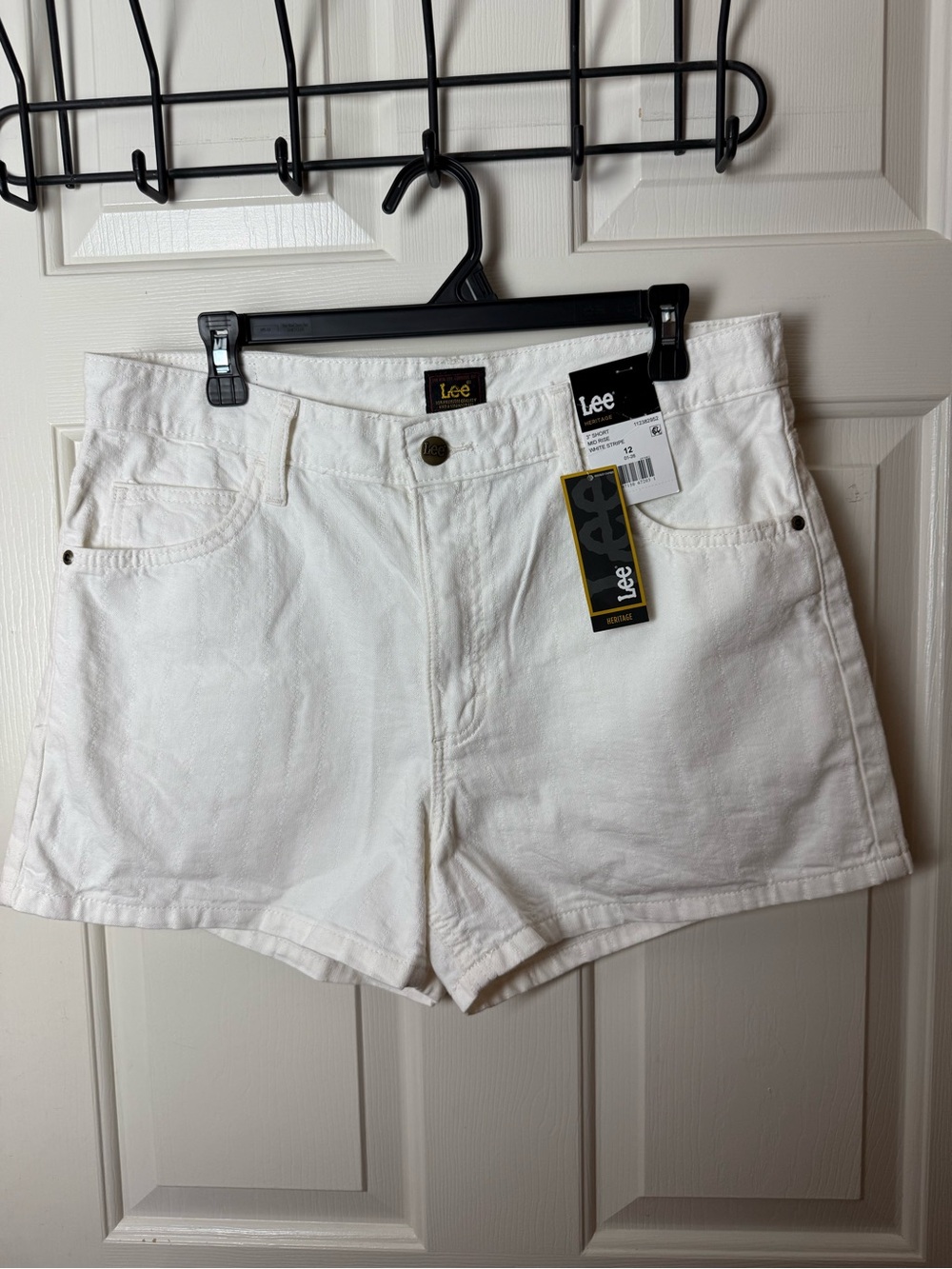 Lee White Denim Jean Shorts - Classic Five-Pocket Style